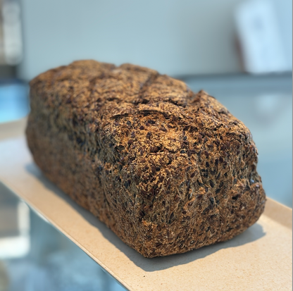 HYBRID SEEDY SANDWICH LOAF